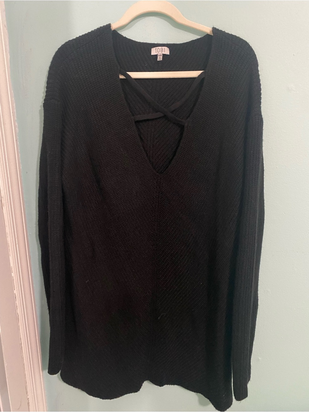 Tobi Black V-Neck Crisscross Knit Sweater